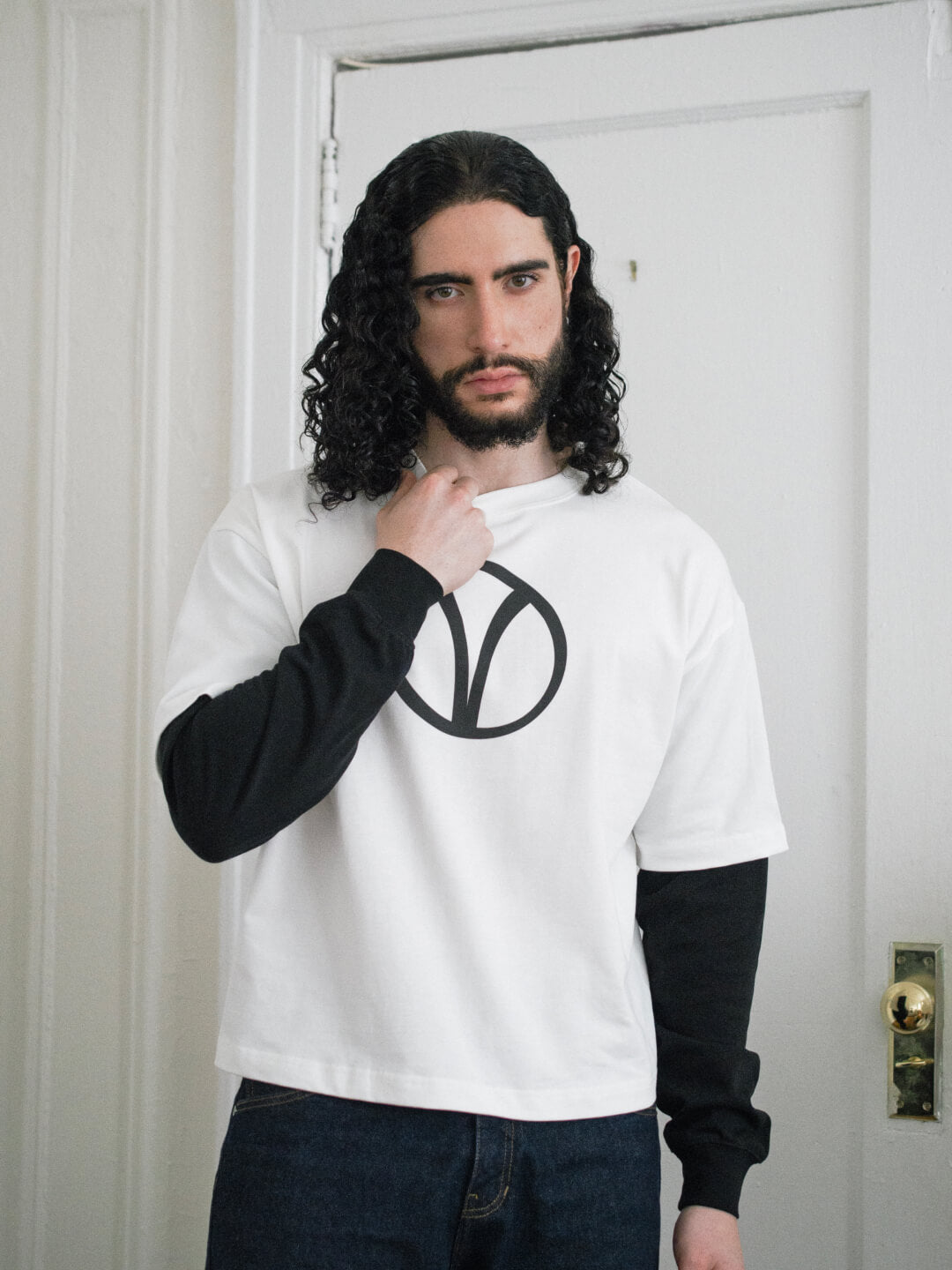 V Sign Layered Tee
